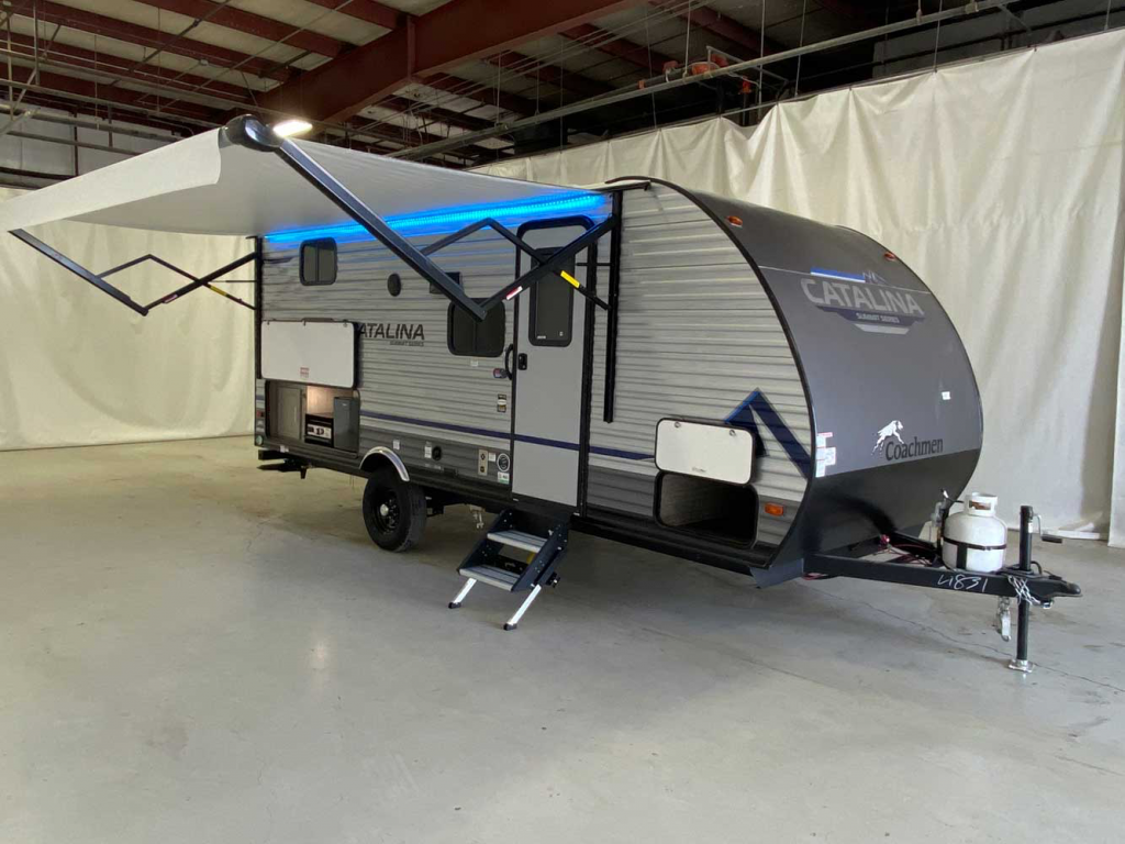 best bunkhouse travel trailer under 6000 lbs