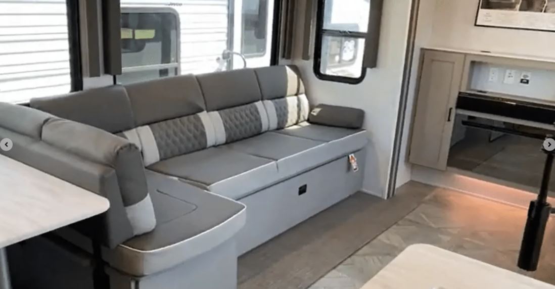 Wildwood 27RK Review Forest River Couple's Camper