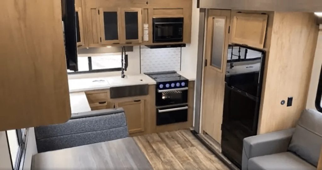 2024 Arctic Wolf 23MLE Full Kitchen View