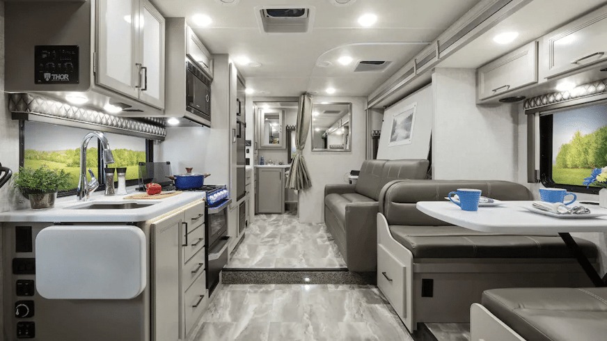 Thor Quantum Class C Motorhome RV interior