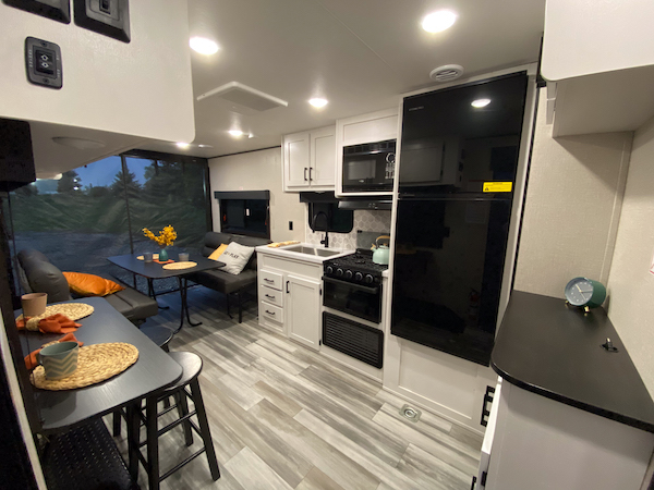 Go Play 263TH travel trailer kitchen and dining area
