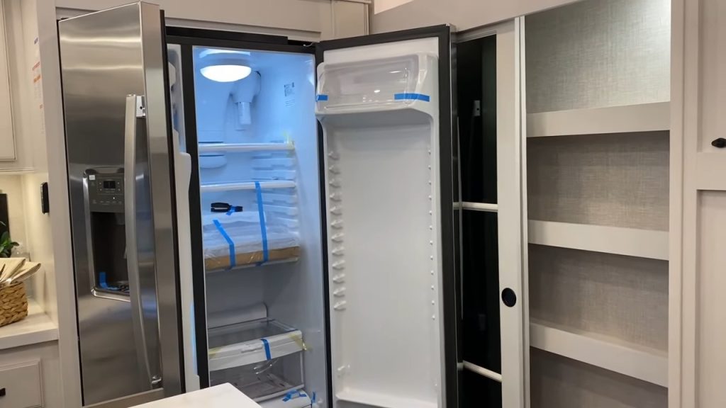 310rlts kitchen fridge