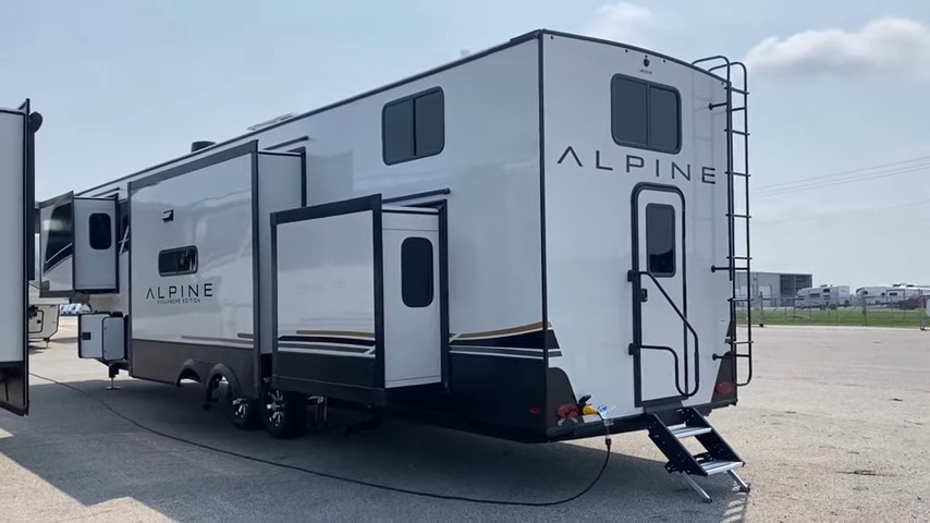 2024 Alpine 390DS Fifth Wheel Trailer exterior