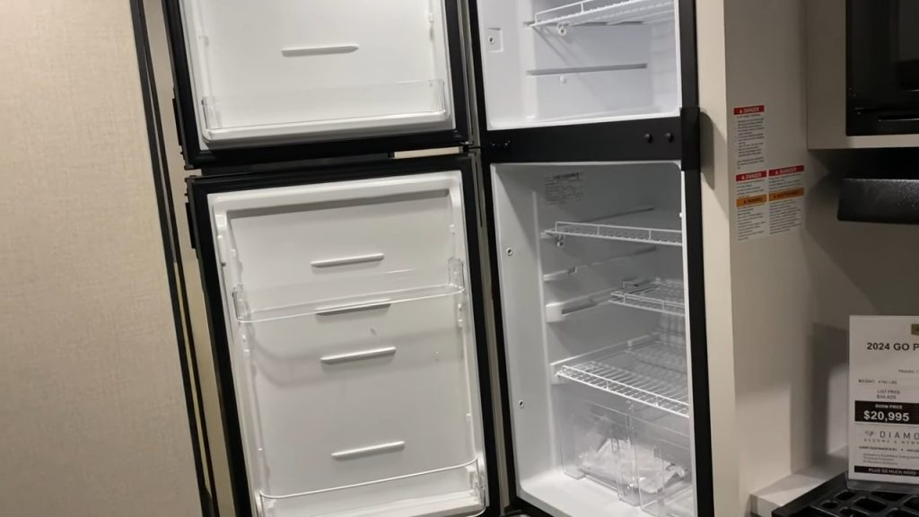 go play 26bh refrigerator