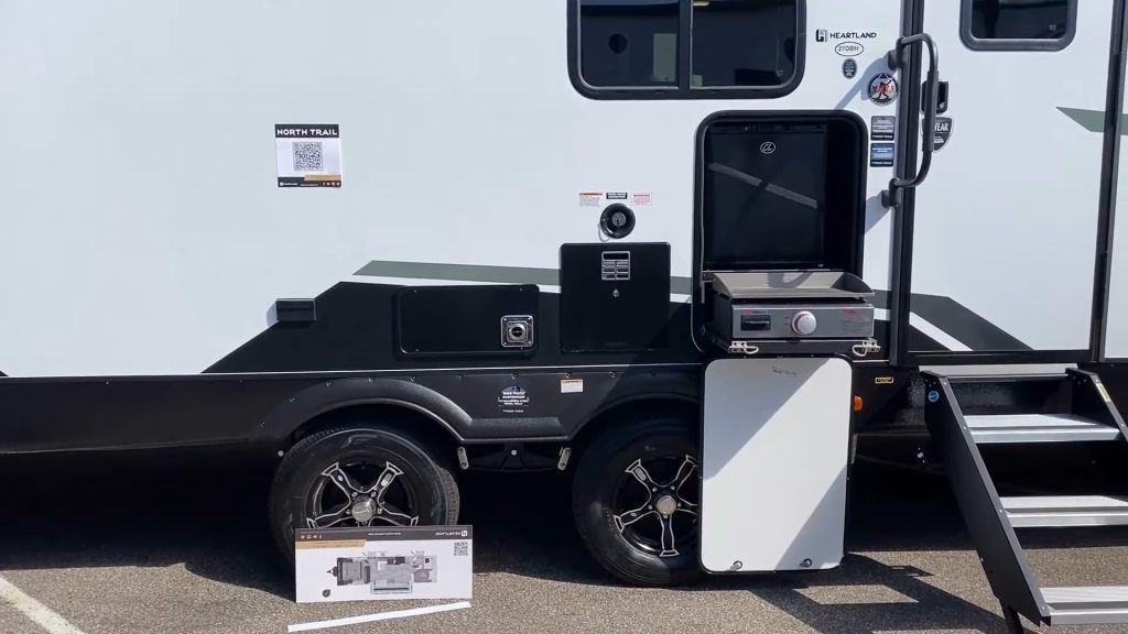 2024 North Trail 27DBH roadmode