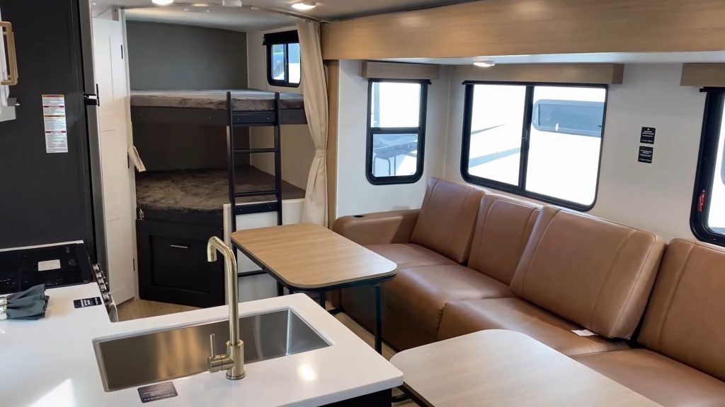 2024 North Trail 27DBH living