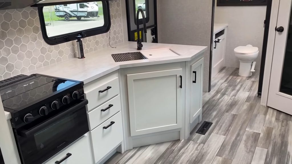 2024 White Hawk 27RB kitchen