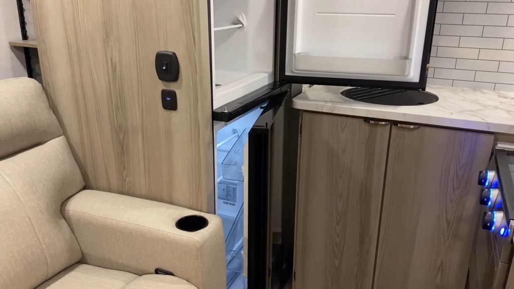 2024 FSX 262VC road mode