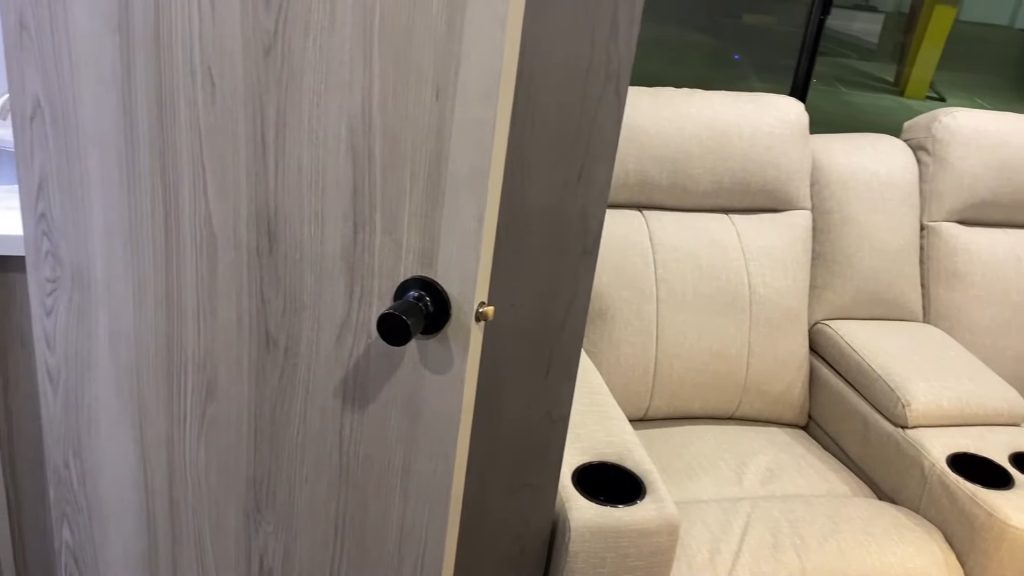 2024 FSX 262VC road mode