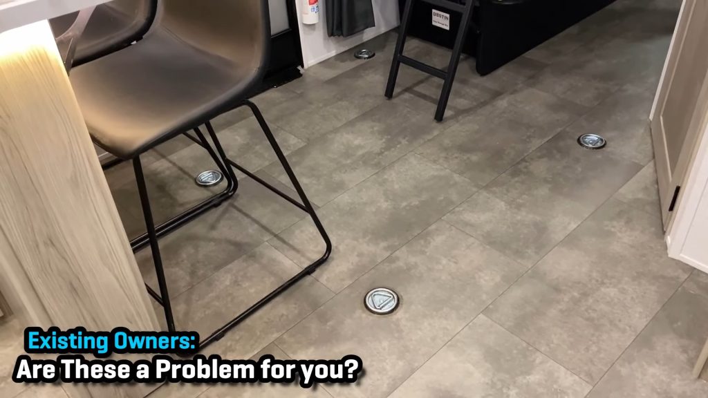 2024 FSX 262VC kitchen