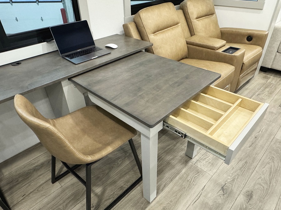 sliding Desk/dining Table Brinkley Z3400