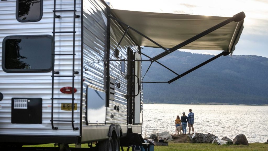 lake rving