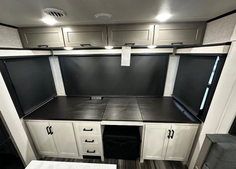 Best RVs for Remote Work – Top 10 Office-Ready Campers
