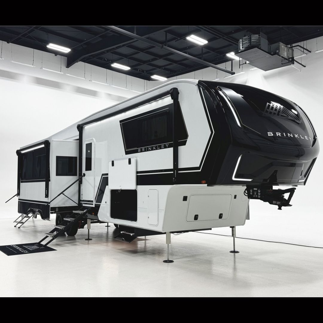 Exterior of Z 3420 5th wheel