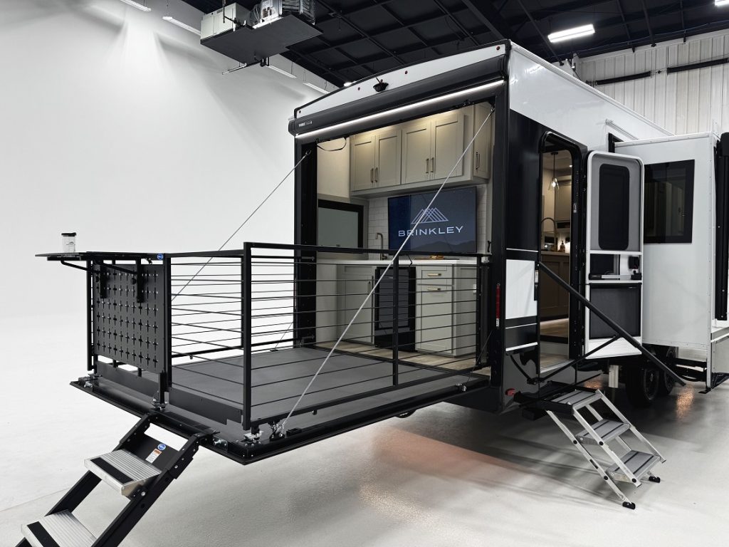 The Brinkley Z 3420 Patio and wet bar