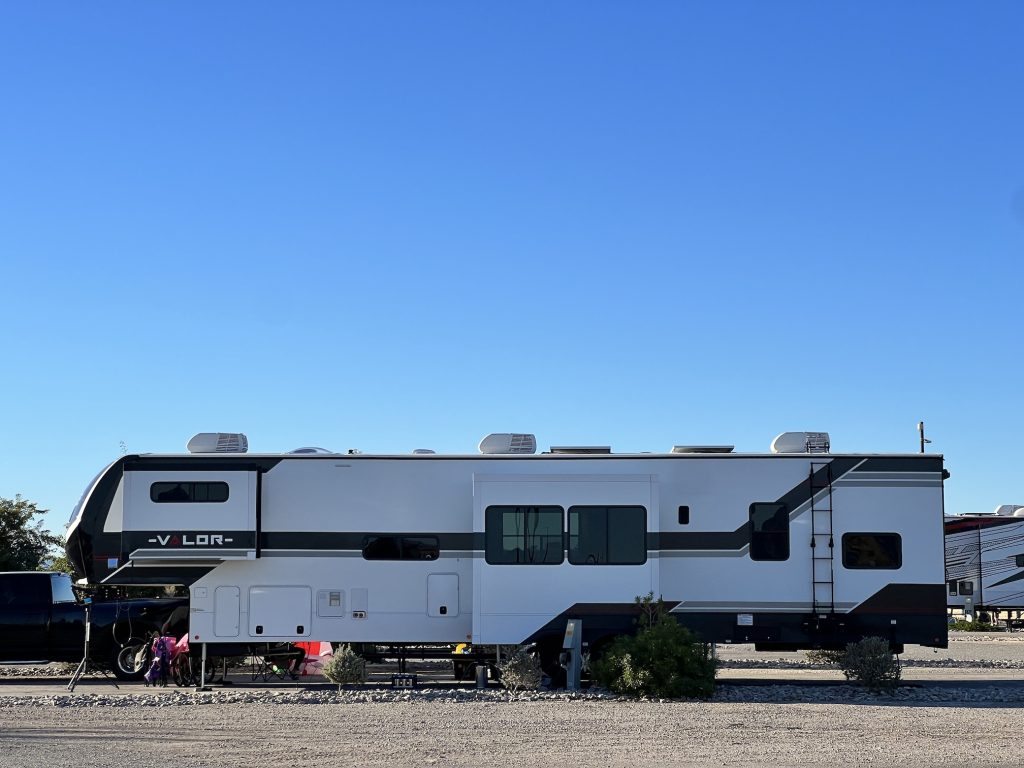 utility side of a toyhauler rv